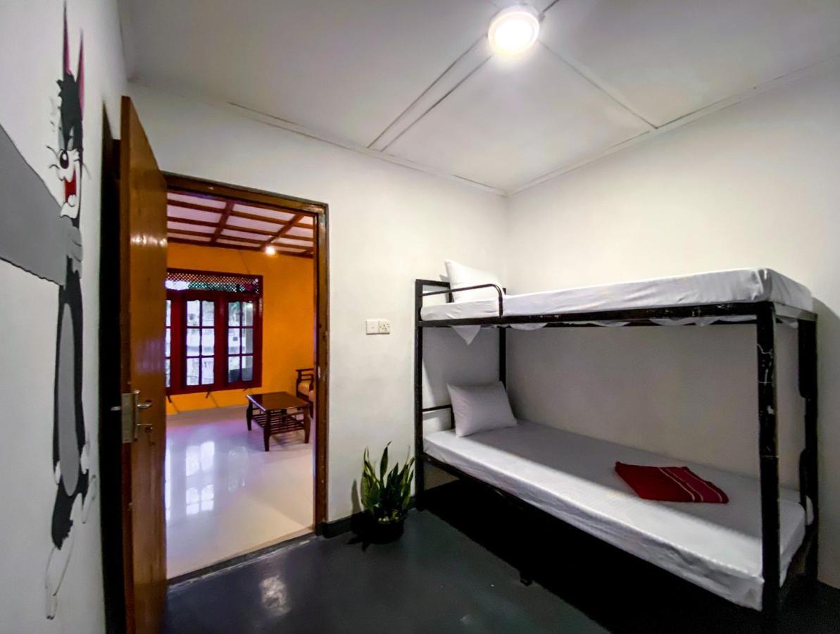 Mad Monkey Hostel And Lounge 埃拉 外观 照片
